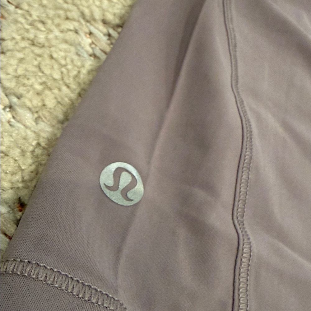 Lululemon crop tank - Picture 3 of 3